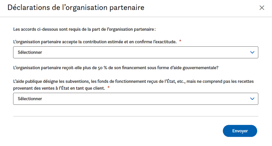 Formulaire intitulé Déclarations des organisations partenaires avec des menus déroulants pour la confirmation de la contribution estimée et le financement provenant de l’aide gouvernementale, et un bouton bleu Soumettre en bas à droite.